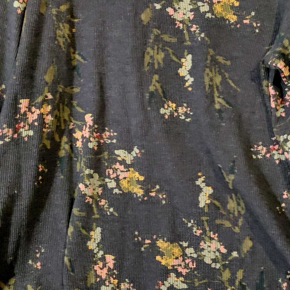 Terra & Sky Dark Floral Long Sleeve Tee - Picture 9 of 12